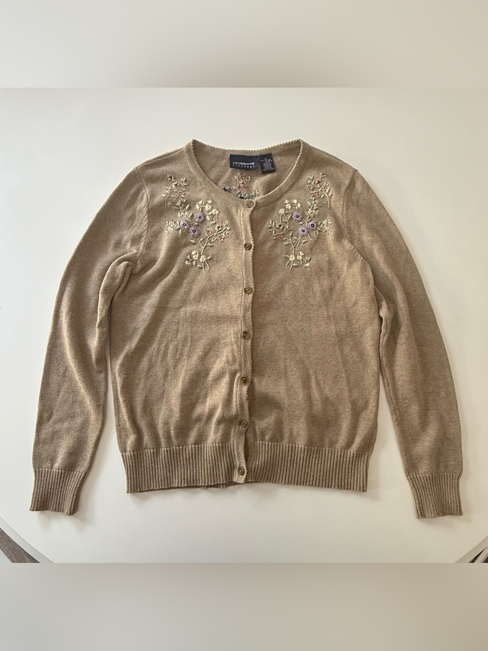 🌸 Vintage Liz Claiborne Embroidered Floral Cardigan — M